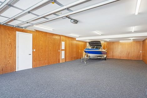 Photo of property in 25 Rubus Street, Wanaka, 9382