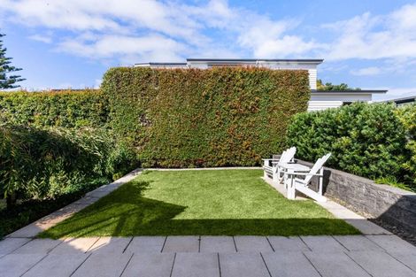 Photo of property in 19 Mayfair Crescent, Mairangi Bay, Auckland, 0630