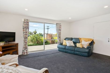 Photo of property in 118 Brynley Street, Hornby, Christchurch, 8042
