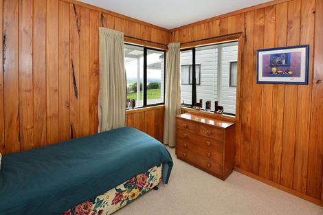 Photo of property in 258 Pah Hill Road, Wharehine, Wellsford, 0973