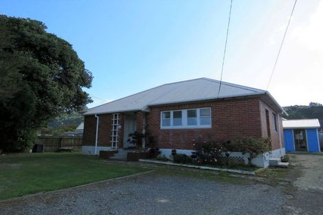 Photo of property in 9 Reynolds Street, Taita, Lower Hutt, 5011