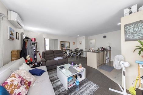 Photo of property in 7 Scarlet Drive, Ranui, Auckland, 0612
