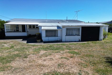Photo of property in 31 Roore Street, Foxton Beach, Foxton, 4815