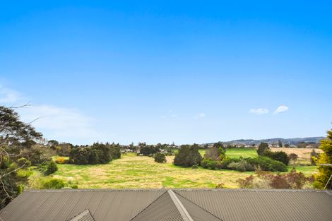 Photo of property in 4 Alderton Place, Opaheke, Papakura, 2113