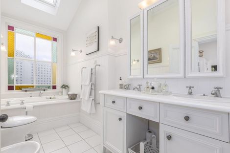 Photo of property in 31 Huanui Street, Ranui, Porirua, 5024