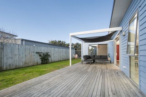 Photo of property in 11 Coprosma Close, Papamoa Beach, Papamoa, 3118