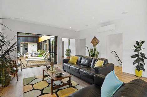 Photo of property in 17 Neidpath Road, Mornington, Dunedin, 9011