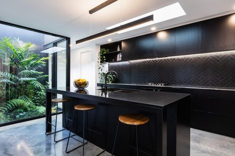 Photo of property in 25 Kotare Drive, Waiwhakaiho, New Plymouth, 4312