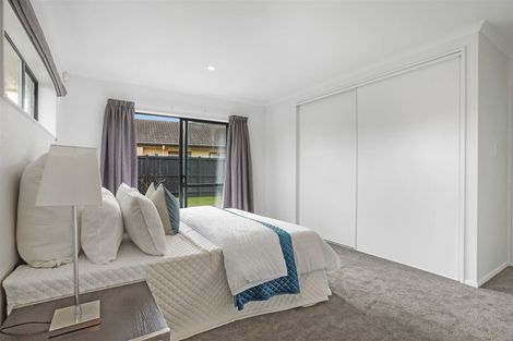 Photo of property in 34 Sandwick Drive, Weymouth, Auckland, 2103