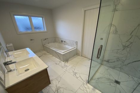 Photo of property in 4b Freedom Drive, Kelvin Grove, Palmerston North, 4414