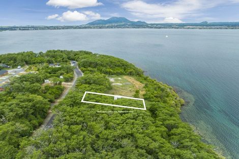 Photo of property in 59 Parawera Drive, Acacia Bay, Taupo, 3330
