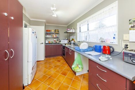 Photo of property in 45 Robert Ross Place, Clendon Park, Auckland, 2103