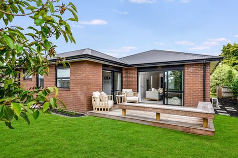 Photo of property in 14/11 Errol Close, Burbush, Hamilton, 3288