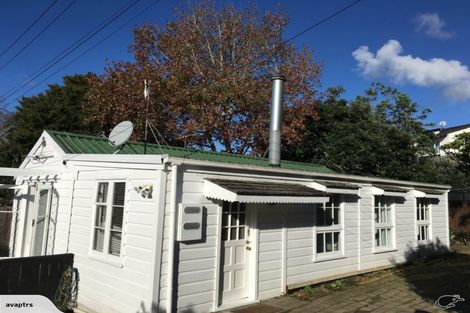 Photo of property in 97 Bassett Road, Remuera, Auckland, 1050
