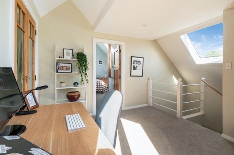 Photo of property in 113 Creswick Terrace, Northland, Wellington, 6012