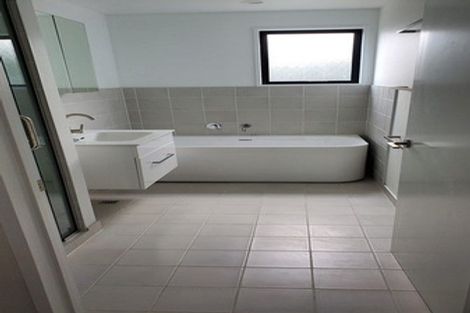 Photo of property in 17d Cornwall Road, Lyttelton, 8082