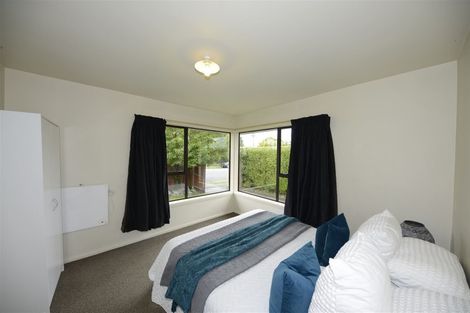Photo of property in 156 Avonhead Road, Avonhead, Christchurch, 8042