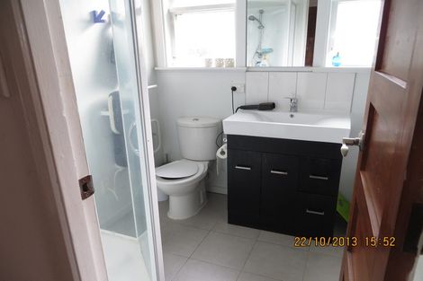 Photo of property in 13 Tahapa Crescent, Meadowbank, Auckland, 1072