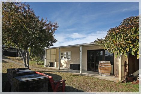 Photo of property in 131 Palmer Road, Foxton Beach, Foxton, 4891