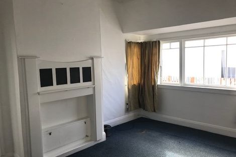 Photo of property in 8 Central Terrace, Alicetown, Lower Hutt, 5010