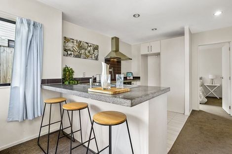 Photo of property in 115a Ennis Avenue, Pakuranga Heights, Auckland, 2010