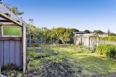 Photo of property in 2 Wilson Road, Opunake, 4616