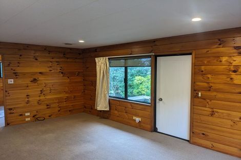 Photo of property in 2/32 Trinidad Road, Sunnynook, Auckland, 0620