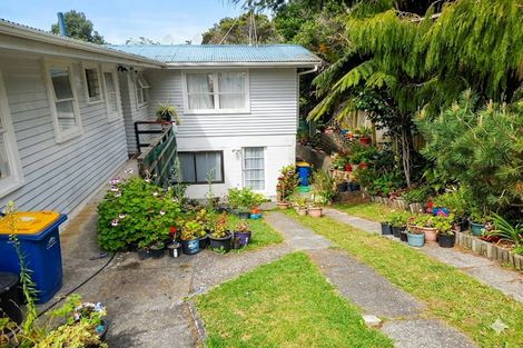 Photo of property in 25 Verbena Road, Birkdale, Auckland, 0626