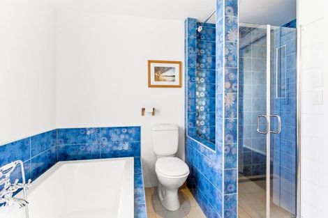 Photo of property in 37 Earls Road, Saint Clair, Dunedin, 9012