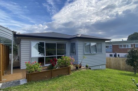 Photo of property in 17a Knightsbridge Drive, Forrest Hill, Auckland, 0620