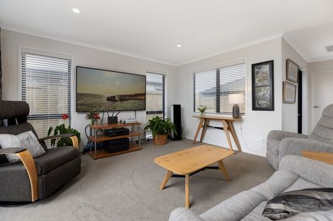 Photo of property in 204 Te Okuroa Drive, Papamoa, 3118