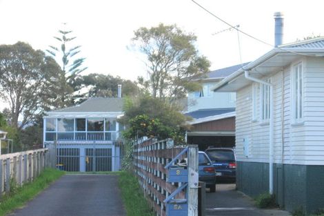Photo of property in 9 Chorley Avenue, Massey, Auckland, 0614