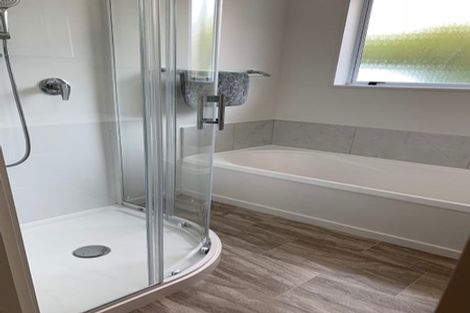 Photo of property in 28 Spring Place, Leeston, 7632