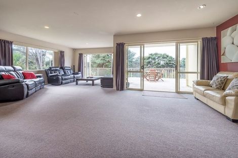Photo of property in 213 Wishart Road, Helensville, 0875