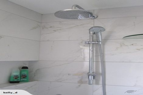 Photo of property in 12 Tiri View Place, Waiake, Auckland, 0630