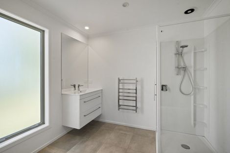 Photo of property in 28 Bastille Court, Rangatira Park, Taupo, 3330