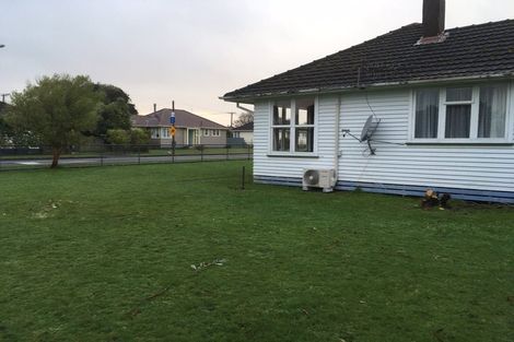 Photo of property in 2 Robertshawe Crescent, Dannevirke, 4930