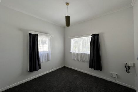 Photo of property in 4/5 Benares Street, Khandallah, Wellington, 6035