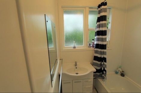 Photo of property in 6 Pukeko Place, Tokoroa, 3420