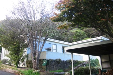 Photo of property in 239 Whites Line East, Waiwhetu, Lower Hutt, 5010