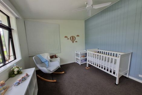 Photo of property in 4a Manon Crescent, Greenhithe, Auckland, 0632