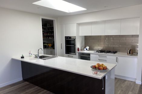 Photo of property in 7 Benmore Place, Poraiti, Napier, 4112