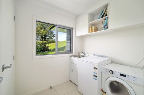 Photo of property in 30 Matipo Avenue, Pomare, Rotorua, 3015