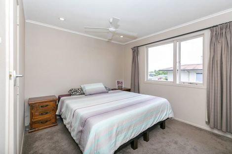 Photo of property in 8 Wanaka Place, Glenview, Hamilton, 3206
