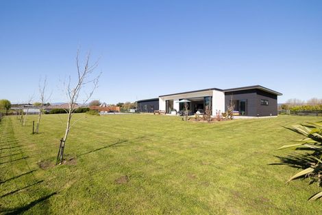 Photo of property in 26 Tula Lane, Kelvin Grove, Palmerston North, 4470