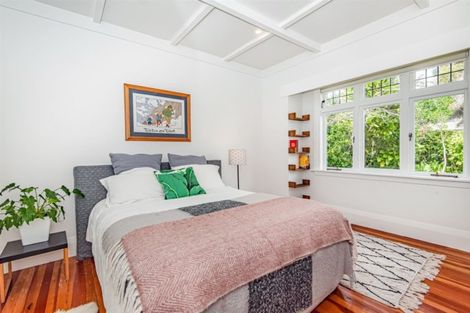Photo of property in 8 Westwell Road, Belmont, Auckland, 0622