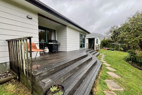 Photo of property in 7 Victoria Close, Picton, 7220