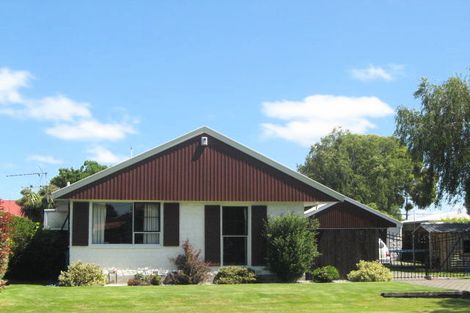 Photo of property in 47 Malabar Crescent, Broomfield, Christchurch, 8042