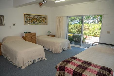Photo of property in 8 Kotare Drive, Coopers Beach, 0420