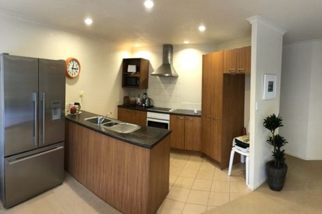 Photo of property in 26 William Gamble Drive, Greenhithe, Auckland, 0632